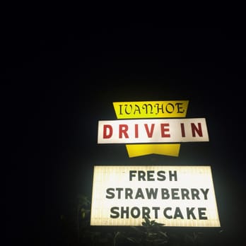 Ivanhoe's Drive In - Ice Cream & Frozen Yogurt Near Me - Upland, Indiana