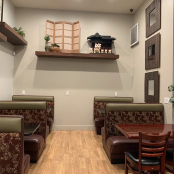 Umi Cafe - Dinning room - Bubble Tea Near Me - Issaquah, Washington Umi Cafe - Dinning room - Bubble Tea Near Me - Issaquah, Washington