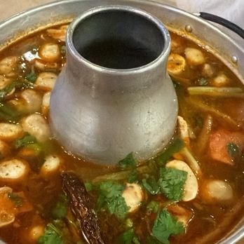 Na Nah Thong - Tom yum chicken soup - Thai Near Me - Fresno, California Na Nah Thong - Tom yum chicken soup - Thai Near Me - Fresno, California