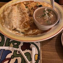 La Cocina Bar & Grill - Cheese enchilada and chile relleno with fresh bean soup