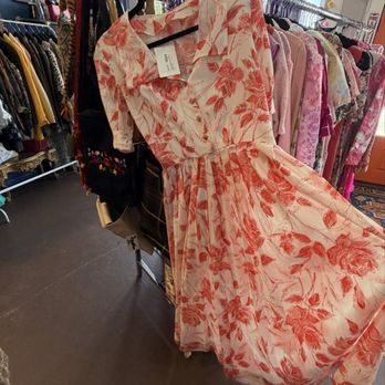 Sassy Threads - Used, Vintage & Consignment Near Me - Austin, Texas