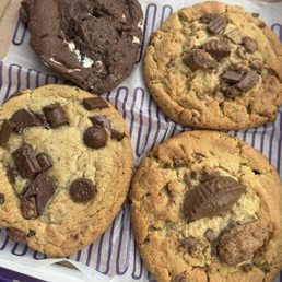 Chocolate Chunk Cookie