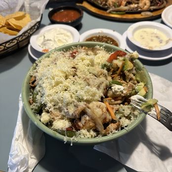 La Fogata - Fajita Salad - Mexican Near Me - Nags Head, North Carolina