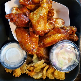 Beef 'O' Brady's - Kentucky Bourbon Wing Basket with Fried Pickles and Coleslaw - American Near Me - Brandon, Florida Beef 'O' Brady's - Kentucky Bourbon Wing Basket with Fried Pickles and Coleslaw - American Near Me - Brandon, Florida
