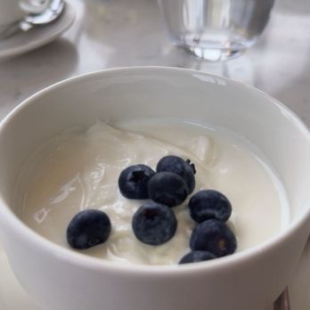 Miréio - Yogurt with fresh blueberries - French Near Me - Makati, ABR Miréio - Yogurt with fresh blueberries - French Near Me - Makati, ABR