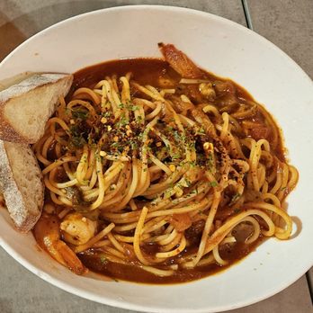 Mavi's Pizza and Pasta - Spicy Tomato Shrimp Pasta - Bubble Tea Near Me - Fort Lee, New Jersey Mavi's Pizza and Pasta - Spicy Tomato Shrimp Pasta - Bubble Tea Near Me - Fort Lee, New Jersey