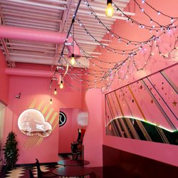 One Zo Boba - Duluth - Inside,  love the color and lights