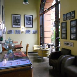 Mosher's Gourmet - Little hideaway lounge area.