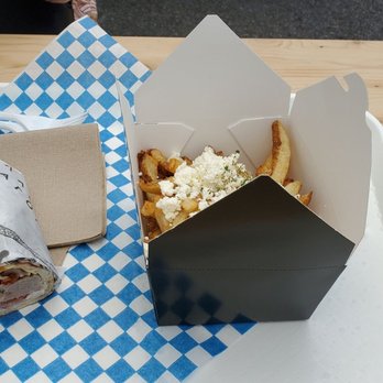 Mamakas Taverna - Combo. The fries were good - Greek Near Me - Toronto, Ontario