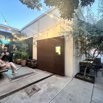 Penny Roma - Outside - Italian Near Me - San Francisco, California Penny Roma - Outside - Italian Near Me - San Francisco, California