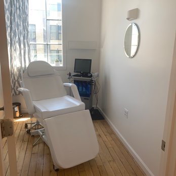 Attain MedSpa - Treatment room/ hydrafacial - Medical Spas Near Me - Hoboken, New Jersey Attain MedSpa - Treatment room/ hydrafacial - Medical Spas Near Me - Hoboken, New Jersey