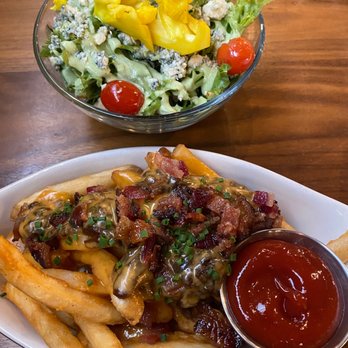 Booneshine Brewing - Brookshire boat and a side salad with blue cheese - Breweries Near Me - Boone, North Carolina Booneshine Brewing - Brookshire boat and a side salad with blue cheese - Breweries Near Me - Boone, North Carolina
