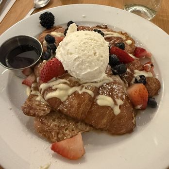 Bloom - Croissant French Toast - American Near Me - Santa Clara, California Bloom - Croissant French Toast - American Near Me - Santa Clara, California