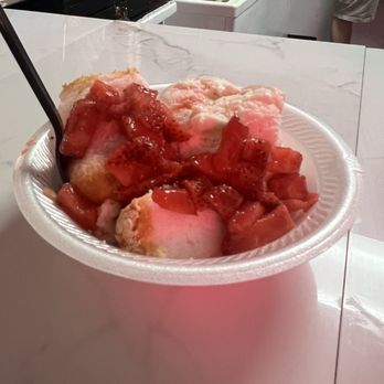 Mighty Moo Ice Cream - Strawberry shortcake no whip cream - Ice Cream & Frozen Yogurt Near Me - Youngtown, Arizona Mighty Moo Ice Cream - Strawberry shortcake no whip cream - Ice Cream & Frozen Yogurt Near Me - Youngtown, Arizona