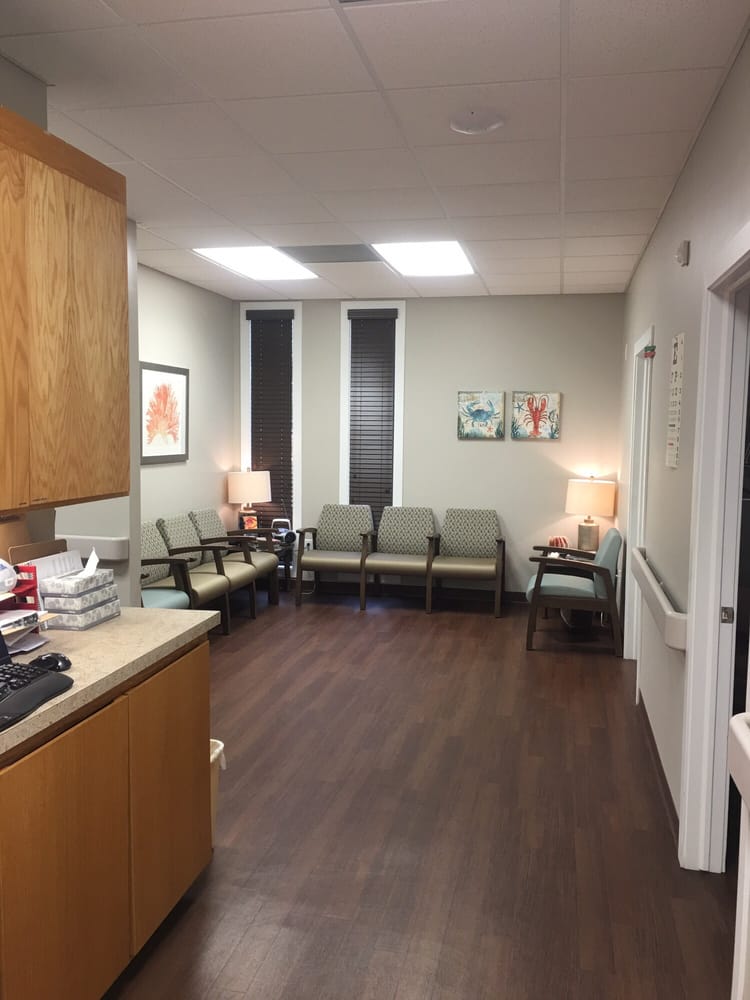 COASTAL EYE CLINIC Updated June 2024 3504 Bridges St, Morehead City
