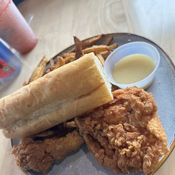 Dough Nguyener - Fried chicken 2pc - Bakeries Near Me - Gretna, Louisiana