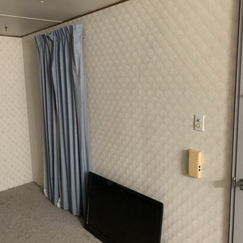 Wallpaper Your Walls - One wall with the wallpaper - Wallpapering Near Me