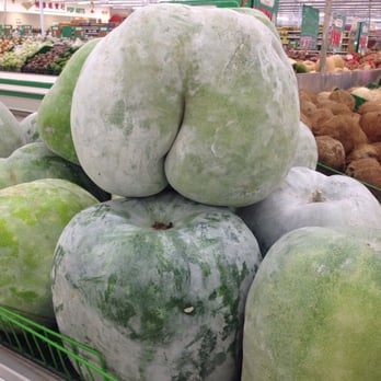 Westminster Superstore - I see butt crack!! - International Grocery Near Me - Westminster, California
