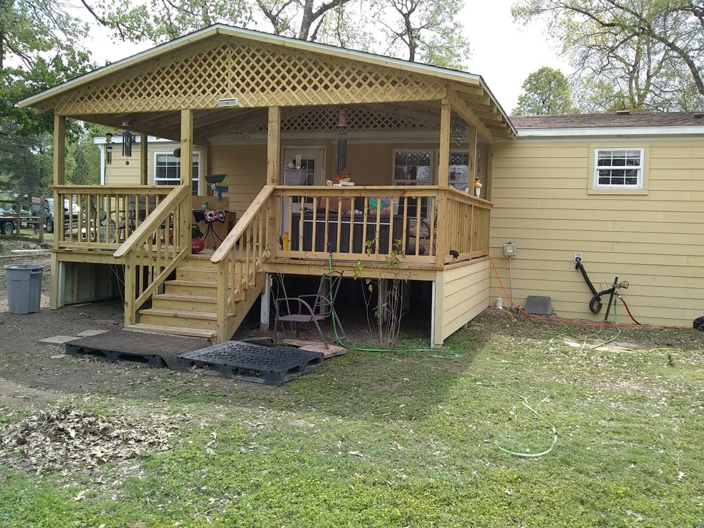 Slide of Brads mobile home repair