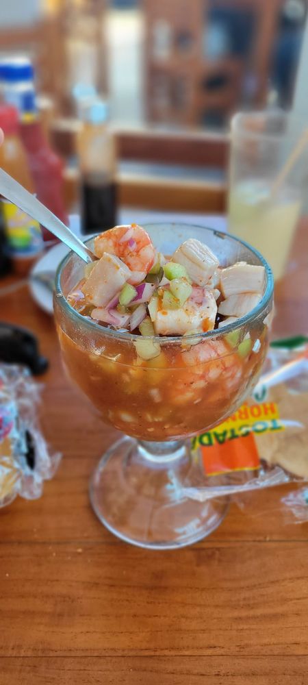 Mariscos Beto