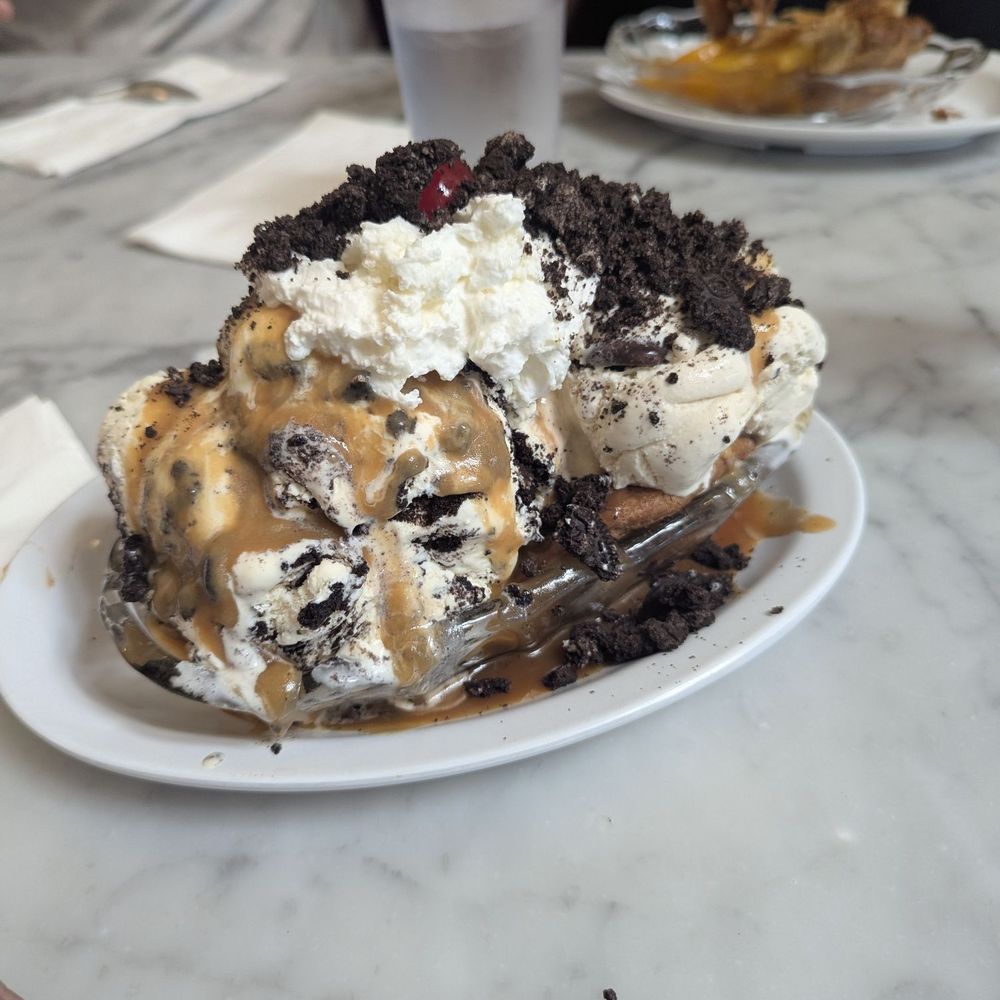 Fentons Creamery - THE COOKIE CONNECTION - Ice Cream & Frozen Yogurt Near Me - Oakland, California Fentons Creamery - THE COOKIE CONNECTION - Ice Cream & Frozen Yogurt Near Me - Oakland, California