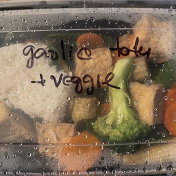 Basil Thai Restaurant - Thai Near Me - Paso Robles, California
