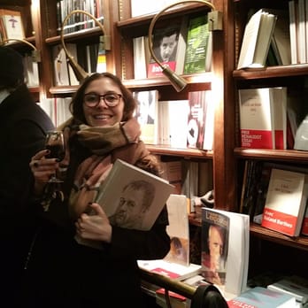 La Belle Hortense - Bookshelf (with French books only)! - Beer, Wine & Spirits Near Me - Paris, 75 La Belle Hortense - Bookshelf (with French books only)! - Beer, Wine & Spirits Near Me - Paris, 75