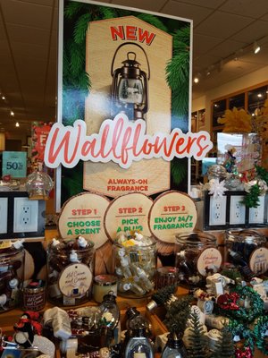 BATH & BODY WORKS - Updated October 2025 - 27 Photos & 15 Reviews ...