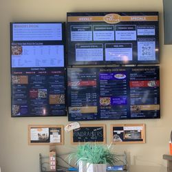Palio's Pizza Cafe On Tap - Palio's has lots of daily specials