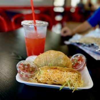 Loco Burrito - Hard Shell Shredded Beef tacos Strawberry Lemonade - Mexican Near Me - Moreno Valley, California Loco Burrito - Hard Shell Shredded Beef tacos Strawberry Lemonade - Mexican Near Me - Moreno Valley, California