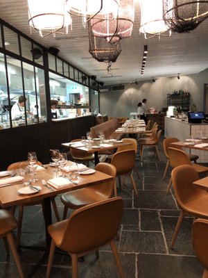 Bistro Moncur by null