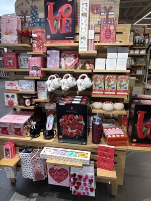 Barnes & Noble by null