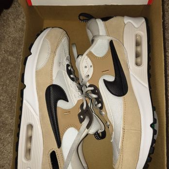 Nike - Shoe Stores Near Me - Antioch, Tennessee
