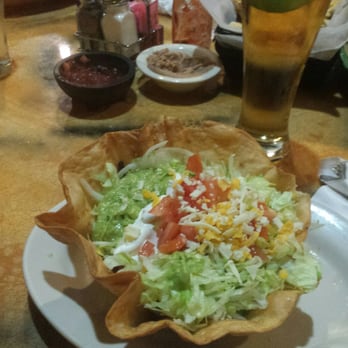 Viva Mexican Restaurant - Taco salad fajita - Mexican Near Me - Urbandale, Iowa