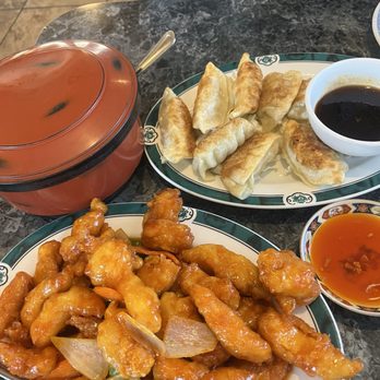Shanghai Garden Restaurant - Sweet and sour chicken, potstickers - Chinese Near Me - Rifle, Colorado Shanghai Garden Restaurant - Sweet and sour chicken, potstickers - Chinese Near Me - Rifle, Colorado