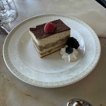 The Promenade Cafe - tiramisu - Cafes Near Me - Long Beach, California The Promenade Cafe - tiramisu - Cafes Near Me - Long Beach, California