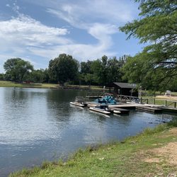 Crowley's Ridge State Park - Rental boats