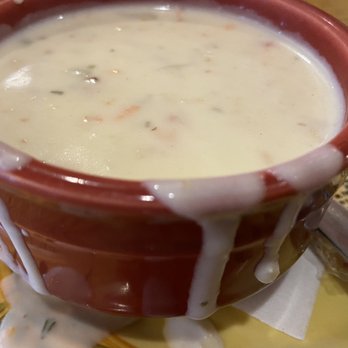 Buttercup Pantry Restaurant - Cup of Clam Chowder - American Near Me - Placerville, California