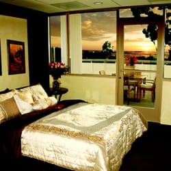 Saddleback Pulmonary Associates and Coast Sleep Centers - Laguna Beach Sleep Room
