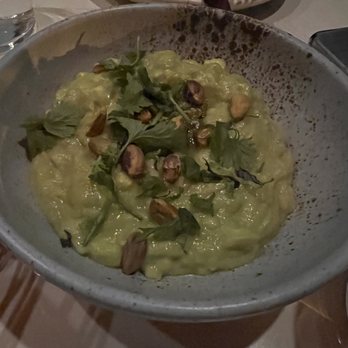 Suerte - Guacamole con macha verde - Mexican Near Me - Austin, Texas Suerte - Guacamole con macha verde - Mexican Near Me - Austin, Texas