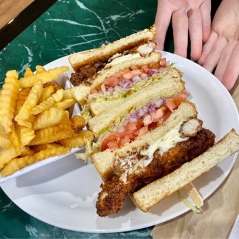 Roswell Apizza Center - 3-tiered Chicken Club - Italian Near Me - Roswell, New Mexico