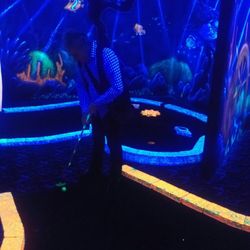 Glowgolf Houten