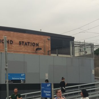 Richmond Station - Outside - Train Stations Near Me - Richmond, VIC