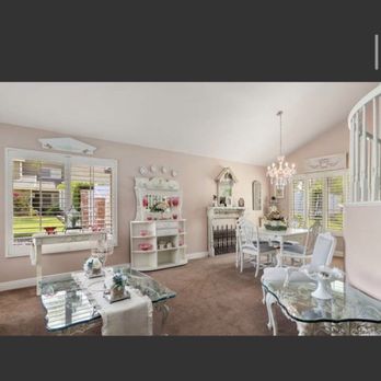 FEEL AT HOME paint - Before - General Contractors Near Me FEEL AT HOME paint - Before - General Contractors Near Me