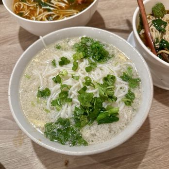 Cloudland Rice Noodles - Crossing-Bridge Rice Noodle / - Noodles Near Me - Newark, California Cloudland Rice Noodles - Crossing-Bridge Rice Noodle / - Noodles Near Me - Newark, California