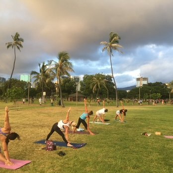 Yoga Love Mana - Class at magic island - Yoga Near Me Yoga Love Mana - Class at magic island - Yoga Near Me