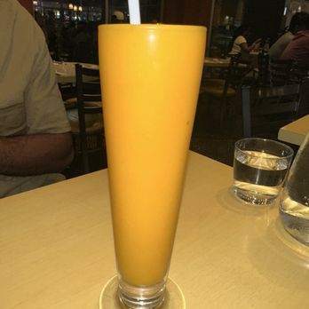 Demetres - Mango smoothie - Desserts Near Me - Whitby, Ontario