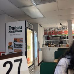 La Mexicana - Inside