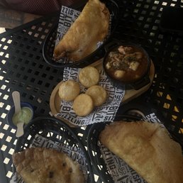 Empanadas y vuelve a la vida Empanadas y vuelve a la vida
