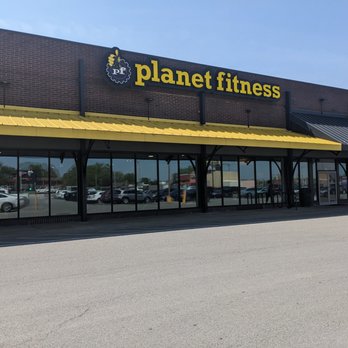 Planet Fitness - Planet Fitness, 1756 Wabash Ave, Springfield - Gyms Near Me - Springfield, Illinois Planet Fitness - Planet Fitness, 1756 Wabash Ave, Springfield - Gyms Near Me - Springfield, Illinois
